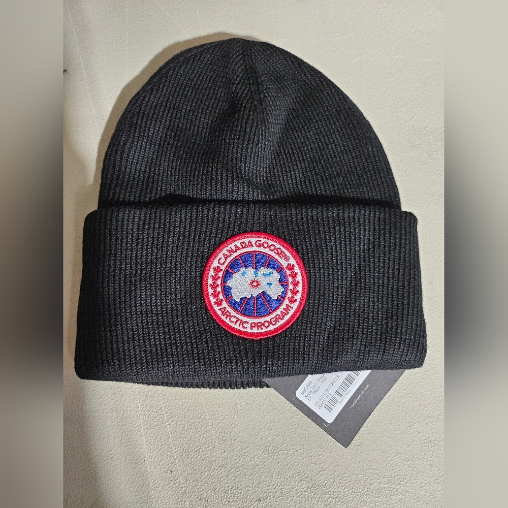 Canada Goose Arctic Disc Toque NWT